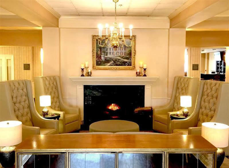Best Western Richmond Suites H Батон-Руж Экстерьер фото