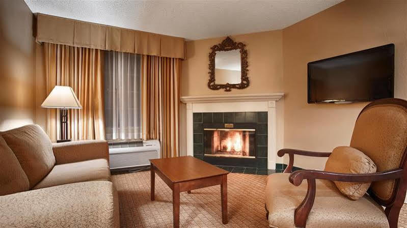 Best Western Richmond Suites H Батон-Руж Экстерьер фото